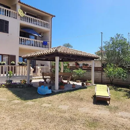 Ely Apartament Medulin