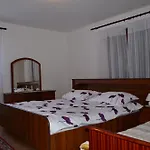 Apartmán Ely *