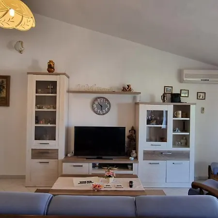 Ely Apartment Medulin